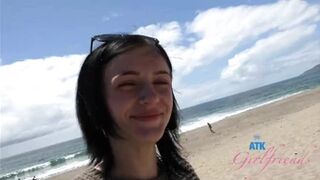 Rosalyn Sphinx - Virtual Date Malibu 1/2