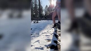 HugeBladderQueen - Long and fun pee!