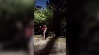 Tilaxoxo - Another public pee bundle