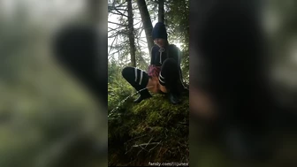 lilijunex - clearly I'm happiest peeing in the great...