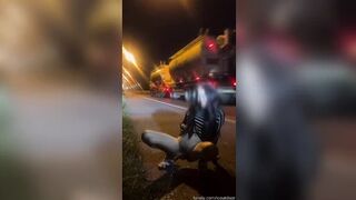 Icoutdoor - I got caught when peeing