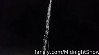 MidnightShow - Watch my peehole push out Niagara Falls!...