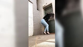 aldanaweed - Absolute desperation & jeans wetting in...