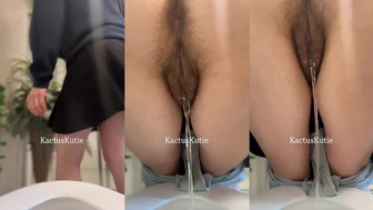 kactuskutieVIPee - a kute lil upskirt...