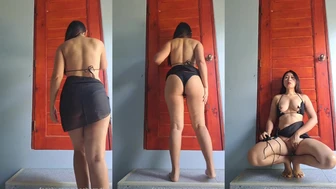 peecherrythai - Door locked again so desperate to...