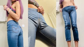 Zoe_Riot - Ok here it is !! Peeing in my tight jeans...
