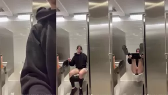 juicyygracee - Oh the things I do in public toilets… #pee...