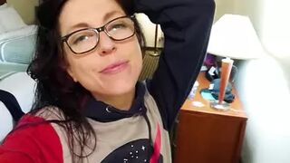 NerdyFaery - Naughty Nerdy Faery using her room as a toilet....