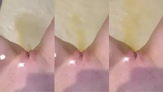 DestinationKat - Peeing under water! Should I start recording...