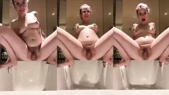 heidiv - epic squirting piss into the bath #pee #piss...