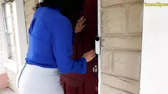 Gia Love - Locked Out!