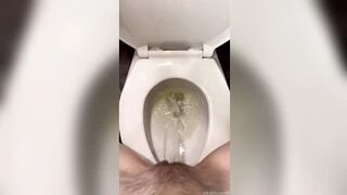 pikablizzardd - My POV of a lil pee!