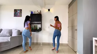Zuleyka Basil - TWINS PISSING LEVIS JEANS