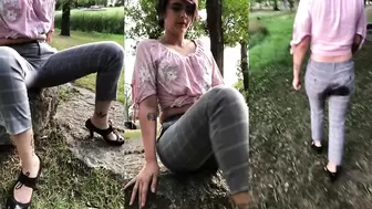 blushcolours - Soaking on rock