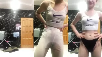 Russian Twitch Cute Girl Wets