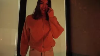 ChloeNight - Chloe Stages An Public Accident