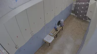 New in the water park locker room 04