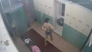 New in the water park locker room 02