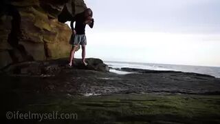 Lyndel - Pee Break 0115