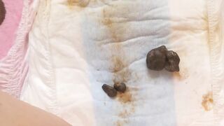 PooGirlSofia - Regressed Messy Diaper Play - Nappy Off