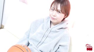 DLFF-686 03 Girls pantypooping: clear poop accumulating in see-through panties.