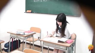 DLEE-795 03 A true story of high school girls diarrhea: loose feces staining innocent panties!