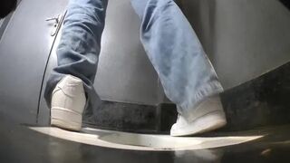 Toilet in The Park 02
