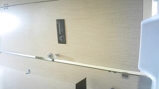 “Magic Hands☛Outsourcing” Fine Toilet Photography ‘Top Face’ (Beauty Peeing Her Pants) (Part 3)