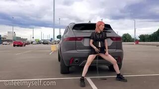 Lucy_P - Pee Break 0156