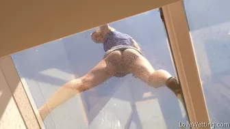 Violeta - Pissing Scene