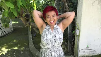 Lulu Sparkle - Watersports