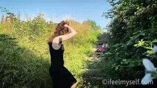 Tilly_T - Pee Break 0206