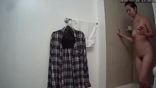 hz_Hidden_bathroom_1806