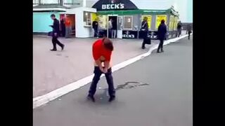 Drunk lady pees on the road