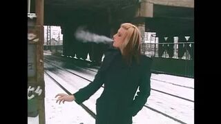 Solo Pee Girls Julia Martinez