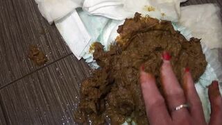HotDirtyIvone - Shit playing fun (Ivone)