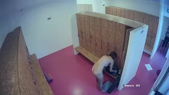 Locker_room_080