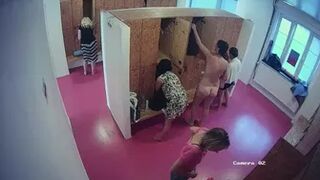 Locker_room_079
