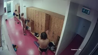 Locker_room_078