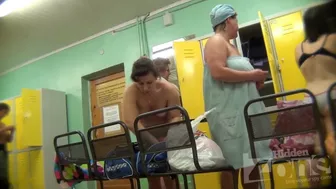 Locker_room_057
