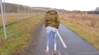 Akira Rose - On a walk