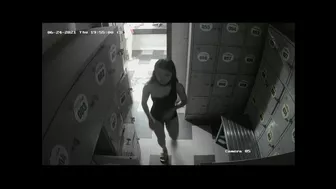 hz_Asian locker cam #2