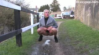 Scene 2047 (Lissa Love)