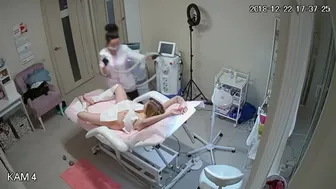 hz_Voyeur in cosmetic salon #34