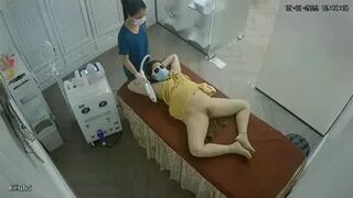 Girls in the depilation salon in Vietnam NEW 2022
