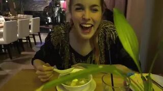 Amarna Miller - Virtual Vacation Las Vegas 1/2