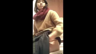 28104314 There is a uniform In front of the camera Ma  Co fully open 4 people [Compound eye washroom voyeur]