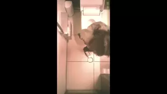 15389863 Compound eye washroom No.03 Full view of the local area! Standing position perfect / All 5 people outside shooting recorded!