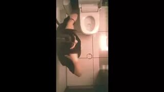 15389842 Compound Eye Washroom No.01 A super beautiful girl with sharp eyes / 4 people with plenty of outside shots!