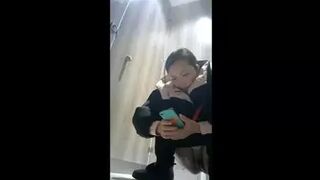 15386662 Event in the toilet of a certain restaurant 6